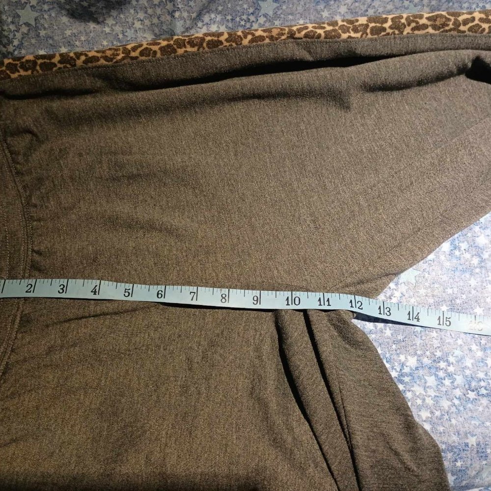Women's grey leopard Splendid 2 piece long sleeve and jogger pant pajama set XL - Picture 12 of 12